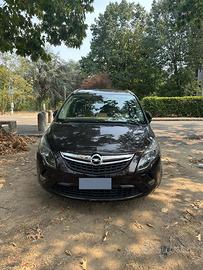 OPEL ZAFIRA TOURER