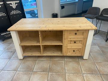 Tavolo credenza rustica con cassetti e ripiani