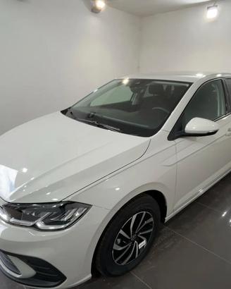 Volkswagen Polo 1.0 tsi Edition Plus 95cv KM0