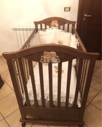Lettino Erbesi Tippy noce con  paracolpi e piumone