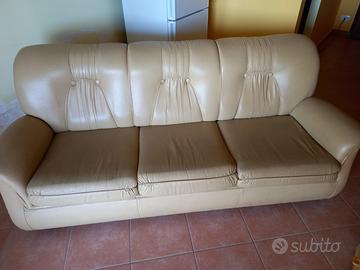 Divano 3 posti apribile in letto matrimoniale