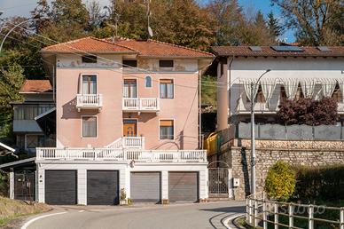 Appartamento in Villa bifamiliare a Lessona