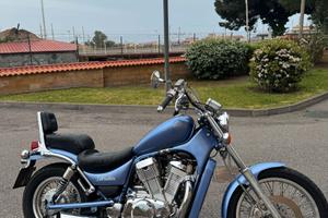 Suzuki VS 600 - 1996