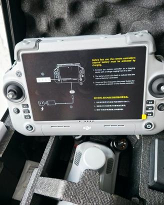 DJI Matrice 4E — drone professionale per topografi