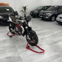 MV Augusta BRUTALE 800, in PERFETTE CONDIZIONI