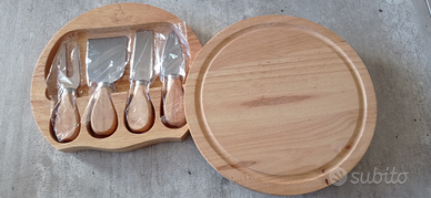 Tagliere con set coltelli