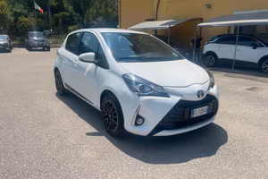 Toyota Yaris 1.0 5 porte Cool