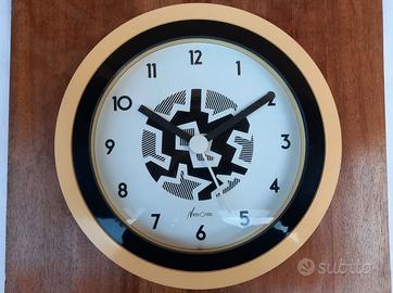 Orologio vintage da parete serie "Neos" di Lorenz