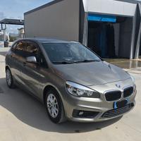 BMW Serie 2 216d Automatica (2016) MAXISCHERMO 13