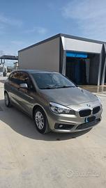 BMW Serie 2 216d Automatica (2016) MAXISCHERMO 13
