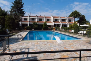 Villino con piscina condominiale