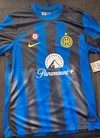 Maglia home Inter 2023/24 Thuram 9 Autografata - Sports In vendita a Torino