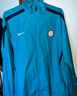 Tuta inter