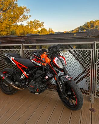 ktm duke 125