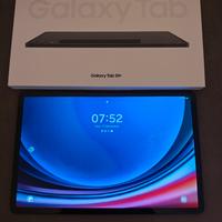 Samsung Tab S9 plus + Samsung book cover keyboard 