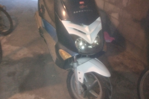 Scuter Aprilia Leonardo cc250 km 27000 circa