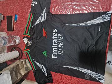 Maglia Ajax e Arsenal 24/25
