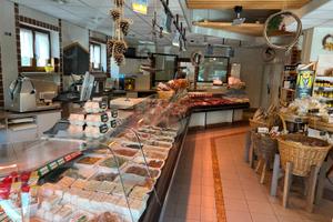 17R - macelleria Lessinia - no bar, no ristorante