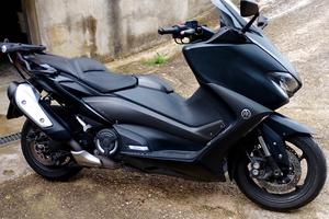 Tmax 560