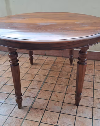 tavolo ovale in noce 