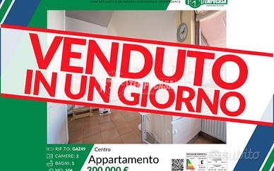 Trilocale con box, balcone e posto auto vicino al