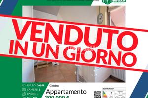 Trilocale con box, balcone e posto auto vicino al