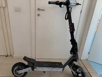 Monopattino kukirin g2