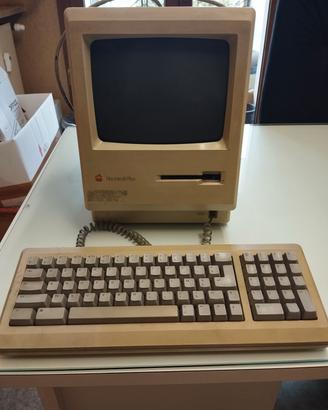 Macintosh Plus Vintage 1989