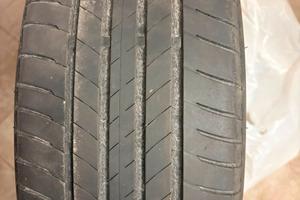 Gomme estive 215/60R17