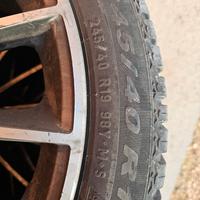 cerchi 19 pollici completi di sensori e gomme