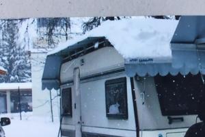 Copertura per roulotte