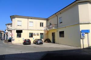NEGOZIO A AZZANO MELLA