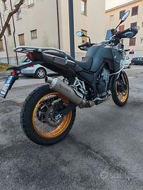 Kove 800