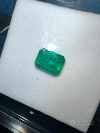 Smeraldo 1.15ct cerificato e blisterato IGE