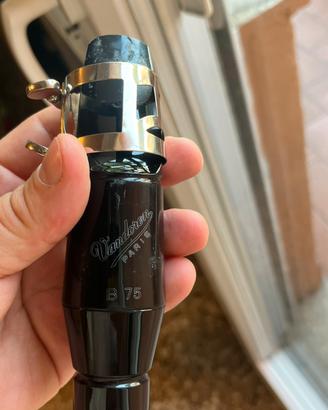 Bocchino sax baritono Vandoren b75