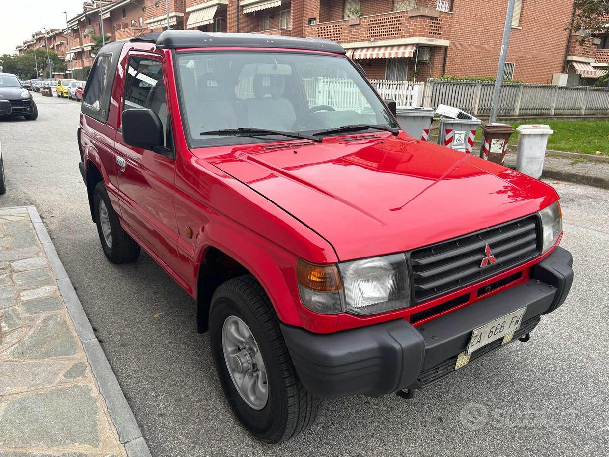 Mitsubishi Pajero V20 3500 V6 Ex-Dakar - Veicoli Rally Raid in vendita