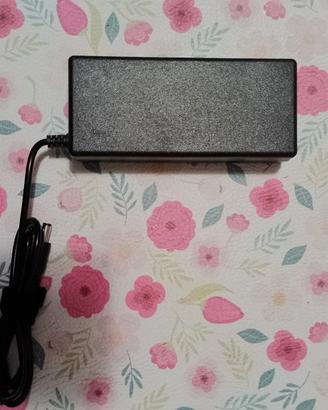 Trasformatore notebook da 90 Watt