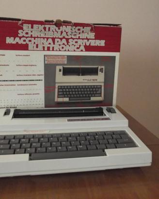 MACCHINA SCRIVERE ANNI '80