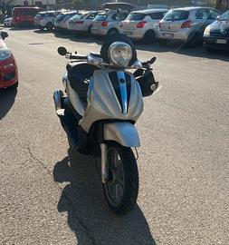 Beverly tourer 300 - 2005