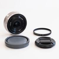 SONY 16 Mm F2.8, Mirrorless APS-C