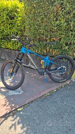 Mondraker Crafty RR (Full Carbon)