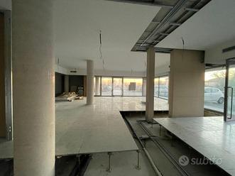 NEGOZIO A CAMPODARSEGO