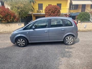 Opel Meriva 16..benzina