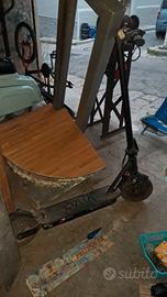 monopattino elettrico vivo 