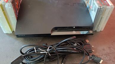 PS3 con 4 controller e 8 giochi