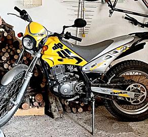 MOTO BETA ALP 200