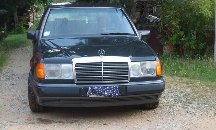 MERCEDES Serie E (*124)