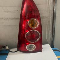 Stop mazda Premacy sinistro