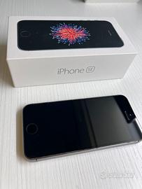 iPhone SE nero
