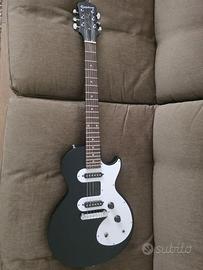 Chitarra elettrica per ragazzo 